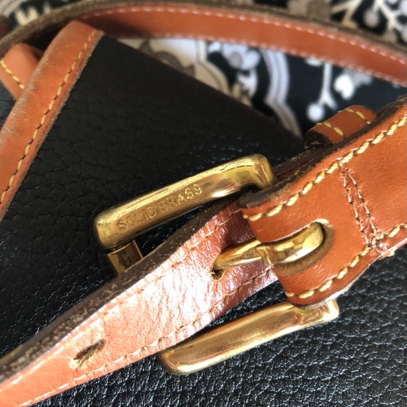 VINTAGE Dooney & Bourke Large Calvary crossbody Bag - Picture 14 of 16